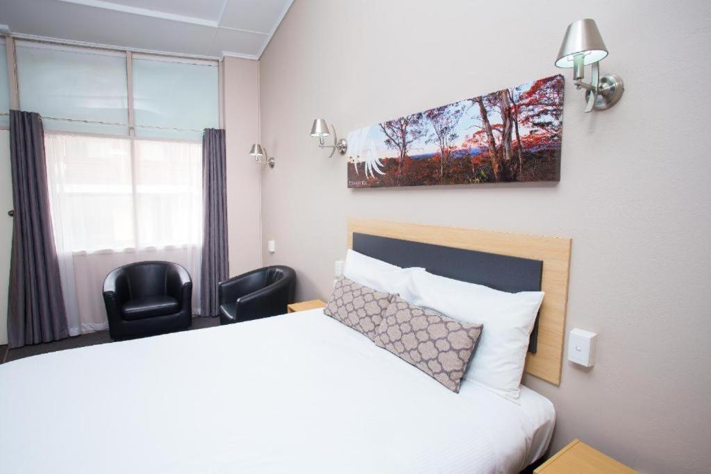 توومبا Downs Motel المظهر الخارجي الصورة