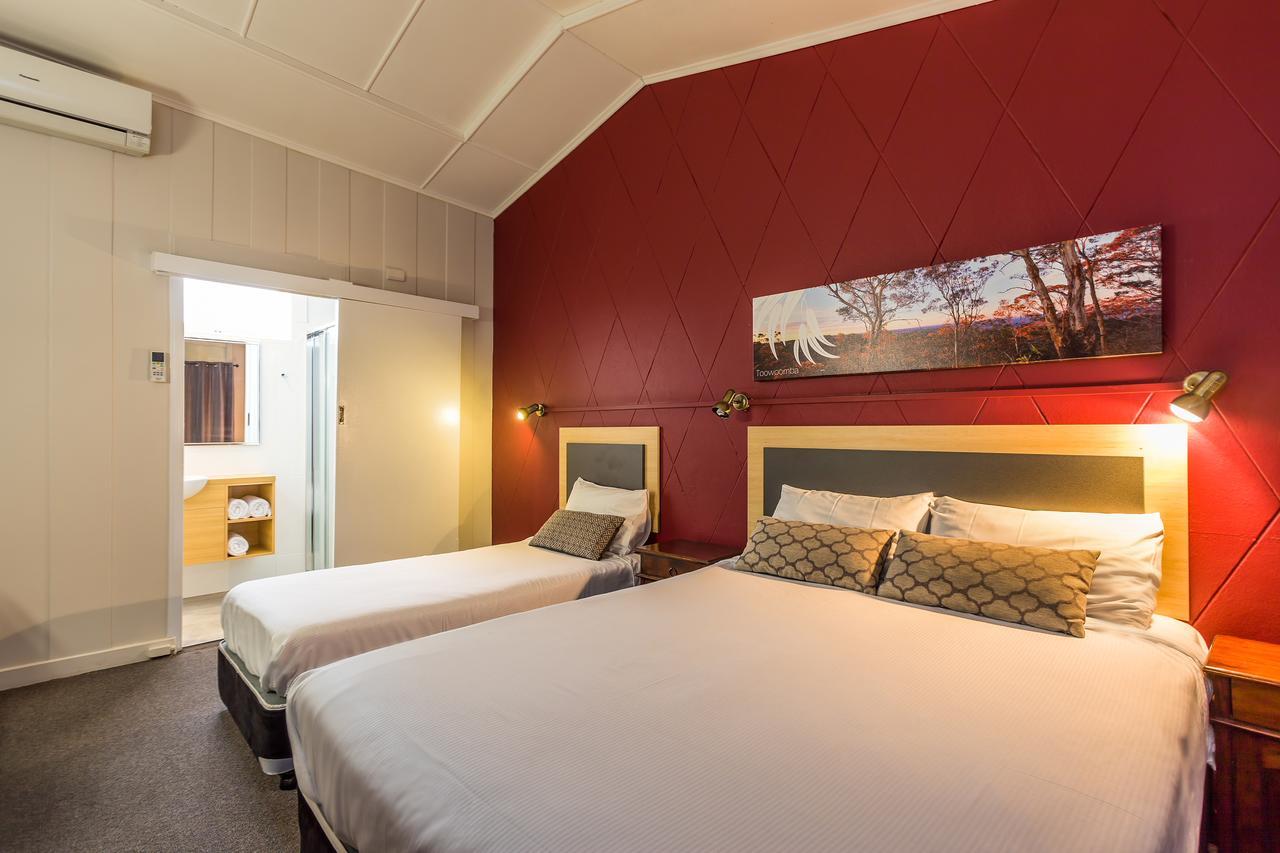توومبا Downs Motel المظهر الخارجي الصورة