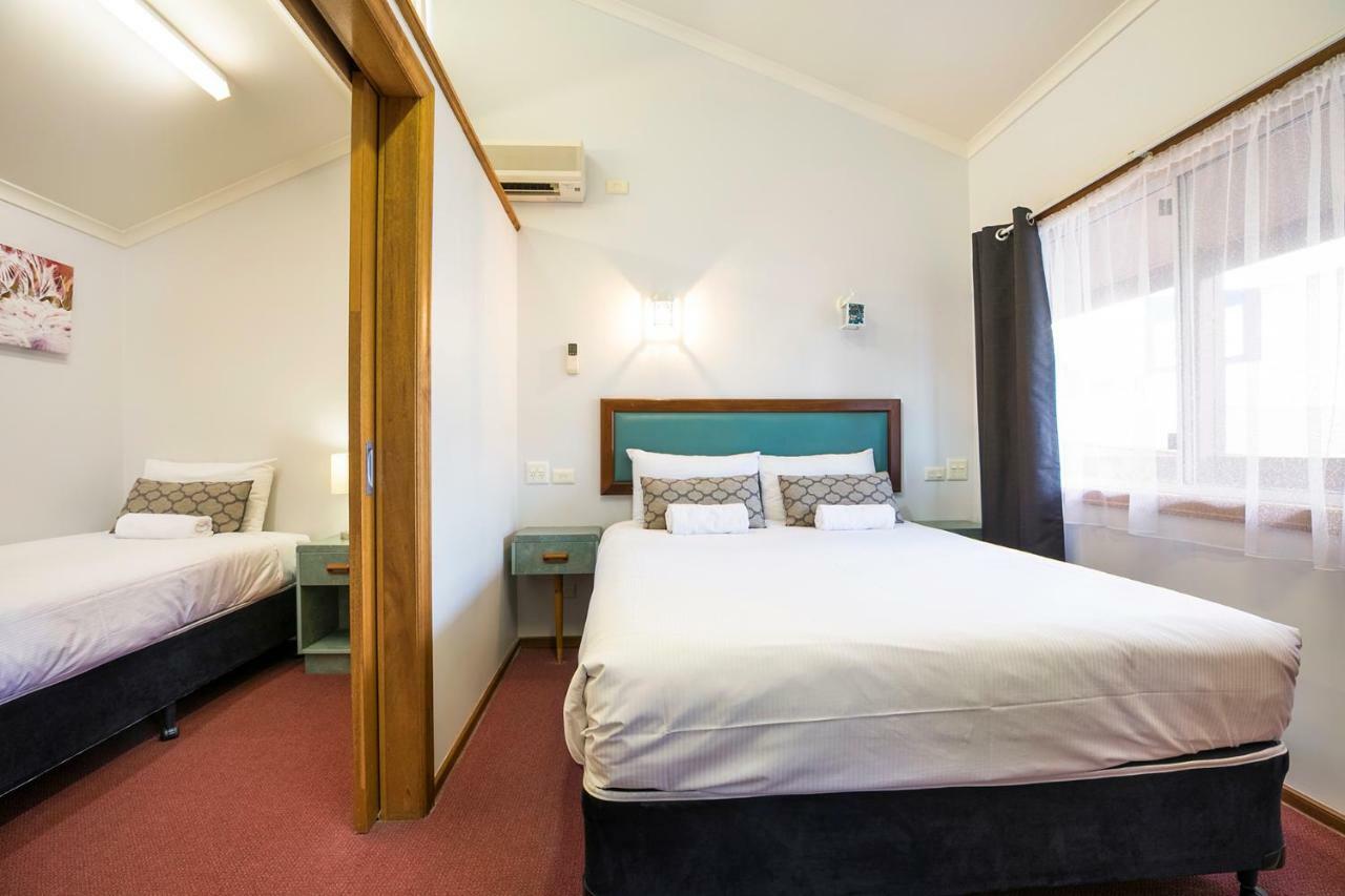 توومبا Downs Motel المظهر الخارجي الصورة